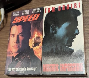 Speed 1994 & Mission Impossible 1996 VHS Movie Set Keanu Reeves Tom Cruise 90s - Picture 1 of 10