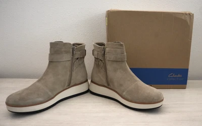 Botines Clarks 26180103 para mujer talla 8,5 W gamuza topo oscuro Zylah Faye $130 Foto 1 de 4