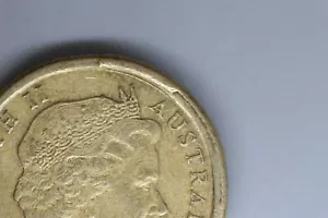 2007 - Australia - 2 Dollar Coin - Elder - Large Cud on Obverse - aVF - Picture 1 of 3