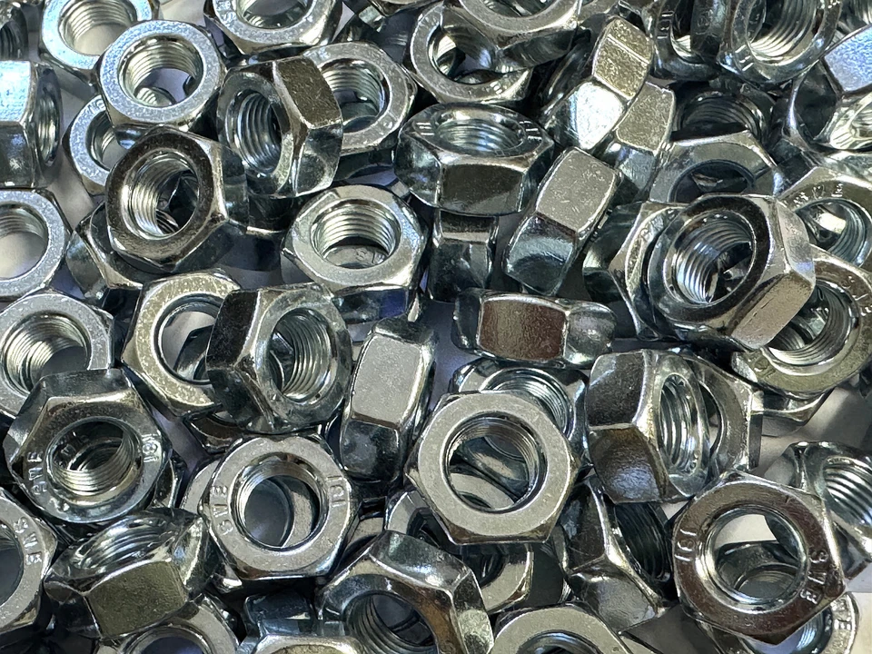 M10 x 1,25 Sechskantmuttern ( 10 Stück ) verzinkt Muttern FEINGEWINDE DIN 934 - Bild 1 von 1