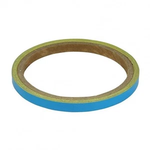 Rayas de llanta de rueda universal Bike It para motocicleta de 7 mm - azul claro reflectante - Imagen 1 de 1