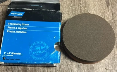 Norton Pick A Pike Sharpening Stone 1” X 4” Diameter Round - Image 1 of 4