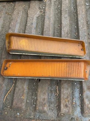 1978-1979 Ford Truck Bronco Front Turn Signal Park Marker Light Pair LH RH #78-1 - Image 1 of 4