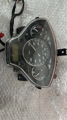 Strumentazione sh 300 2007 2009 Km 32.000 - Immagine 1 di 2