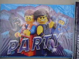 lego Movie Party invitations invites Packs of 16 32 48 With envelopes Free post - Picture 1 of 3