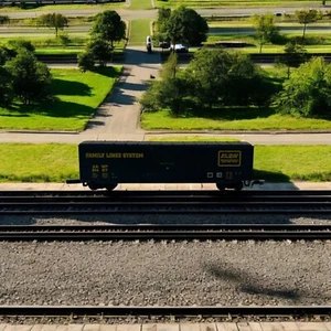 Micro Trains Z Gauge 14202 Family Lines System Rib Side Box Car Marklin Coupler - Picture 1 of 10