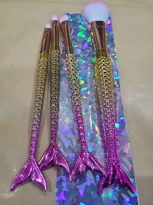 4-teiliges Meerjungfrau Make-up Pinsel Set Fischschwanz Foundation Lidschatten Kosmetikbürste - Bild 1 von 3