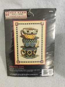 Debbie Mumm 1998 STACKED CUPS Counted Cross Stitch Kit 6796 ~ 5”x7” NIP - Picture 1 of 3