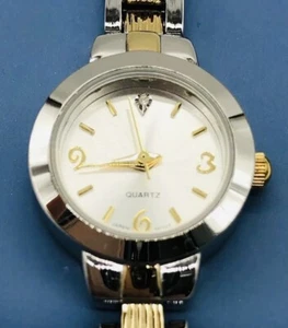 Bracciale Orologio Vintage Avon Bicolore Taglio Diamante Tono Argento e Oro 2006 NOS Funzionante - Foto 1 di 6