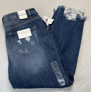 Kancan Jeans Womens 31 Short Mom Fit Signature Tapered Leg Distressed Inseam 27" - Picture 1 of 15