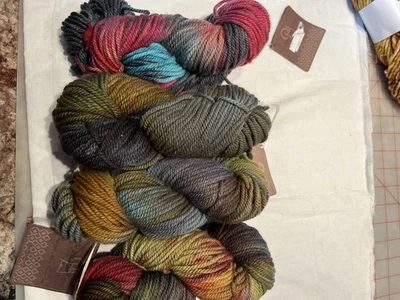 5 madejas de hilo Araucania Foto 1 de 3