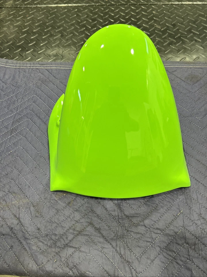 94-97 Kawasaki Zx9r Aftermarket Front Fender With Rear Mud Guard - Image 1 of 4