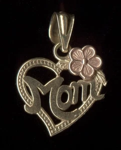 New 10K 17mm Solid Yellow & Rose Gold "Mom" Word Flower Heart Pendant Charm ~sp - Picture 1 of 2