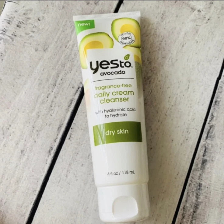 全新 Yes To 鳄梨日常面霜 干性肌肤 4 盎司 正装 — 第 1/1 张图片
