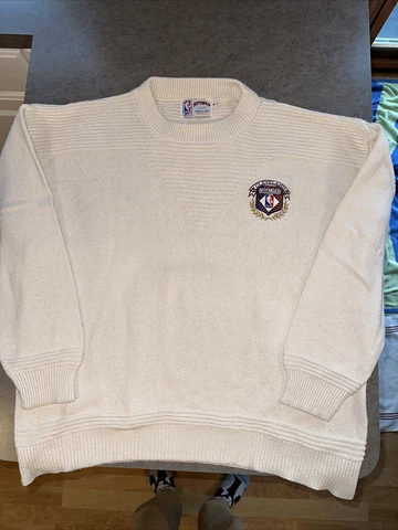 Vintage Cleveland Cavaliers Nutmeg Knit Sweater Size XL White NBA Cavs EUC🔥 Cover