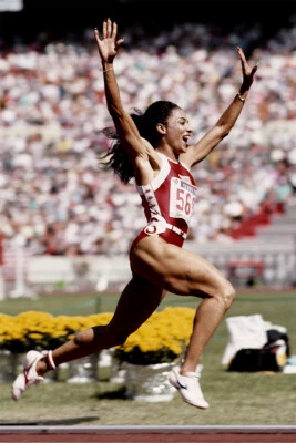 Florence Griffith 田径运动墙艺术家居 - 海报 20x30 — 第 1/3 张图片