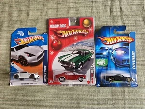3 Hot Wheels Nissan 370Z Faster Than Ever, Enzo Ferrari 2006 Black, 70 Chevelle  - Picture 1 of 4