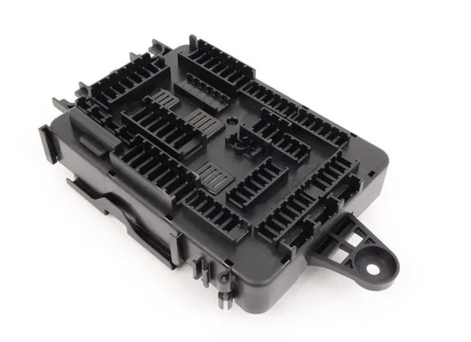 OEM BMW 1 F20 REAR POWER DISTRIBUTOR BOX 61149259466 9259466 GENUINE NO🇺🇸DUTY - Image 1 of 3