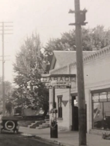 Nienaus Drugs, Garage, Main Street North Fennimore, Wis. 1904 - 18 (Z15) - Foto 1 di 7