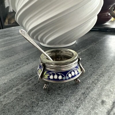 Esmalte ruso con patas decorado plata salero firmado flores azules esmalte Foto 1 de 4