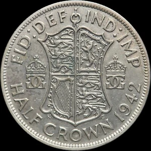 GREAT BRITAIN. 1942, 1/2 Crown, Silver - KGVI, Quartered Shield, Monograms - Picture 1 of 3