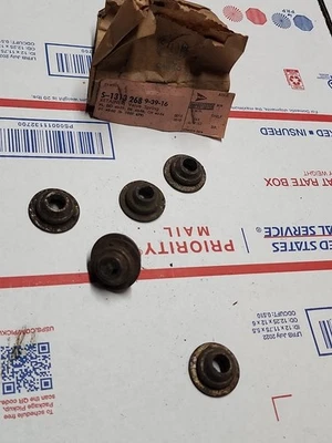 1940-59 Plymouth Dodge 1940-54 Chrysler Retainer Valve Spring 1313268 Bag Of 6 - Image 1 of 4