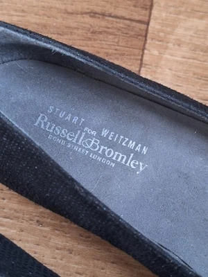 Russell & Bromley Stuart Weitzman Cabin Crew Air Hostess Court Shoes UK 4 EU 37 - Image 1 of 4
