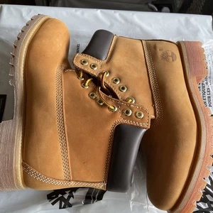 Timberland Stivali da Uomo 6 Pollici Premium Impermeabili Grano - US Uomo Taglia 7 M - Foto 1 di 5