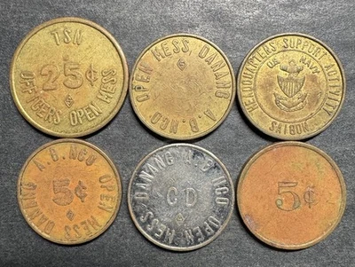 Danang Guerra de Vietnam Militar EE. UU. Colección de Fichas Lote de 6 5 Oficiales de 25 Centavos Foto 1 de 2