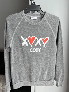 Peloton XOXO Cody Crewneck Pullover Sweatshirt Heathered Grey Small Logo - Picture 1 of 8