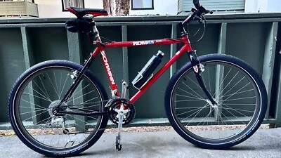 SCHWINN KOM S7 1990 VINTAGE MOUNTAIN BIKE BICYCLES MADE IN JAPAN - Image 1 of 4