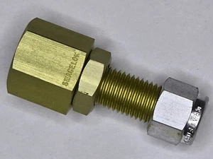 5pcs A-400-71-4 Swagelok 1/4" tube x 1/4fnpt Military Aircraft grade - Imagen 1 de 3