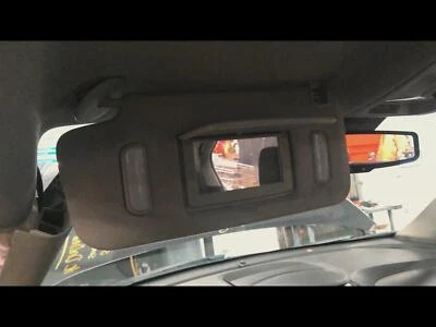 Used Left Sun Visor fits: 2016 Chevrolet Equinox Left Grade A - Imagem 1 de 4