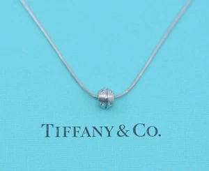 Tiffany & Co 18K Oro Blanco Collar con Colgante - Imagen 1 de 4