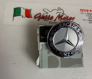 EMBLEMA LOGO MERCEDES ANTERIORE ORIGINALE MERCEDES A2188170116 CLASSE A B GLS - Imagen 1 de 2