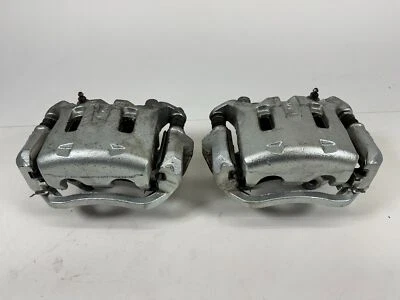 06-08 Nissan 350z Z33 Front Brake Calipers PAIR Left & Right SET OEM - Image 1 of 4