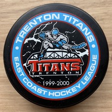 TRENTON TITANS ECHL HOCKEY PUCK 1999-2000 BLUE ECHL LOGO REVERSE MADE IN CANADA