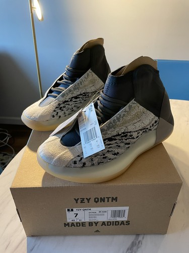 Taglia 7 Adidas Yeezy Quantum acqua di mare Etichette e scatola nuovissime