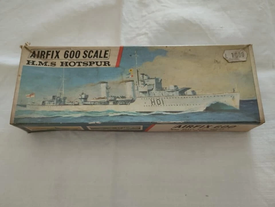 Modellino KIT 1:600 Nave H.M.S. Hotspur Airfix Series I # - Immagine 1 di 4