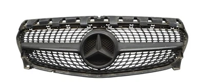 Parrilla de parachoques central delantera Mercedes Clase C CLA250 14-18 A0008880060 OEM Foto 1 de 4