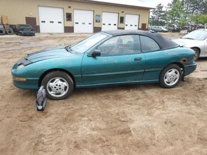 Temperature Control Rectangular Harness Connector Fits 95-97 SUNFIRE 670842 - Picture 1 of 12
