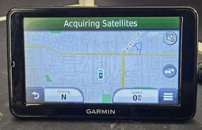Garmin Nuvi 52LM GPS Navigation System - Image 1 of 4