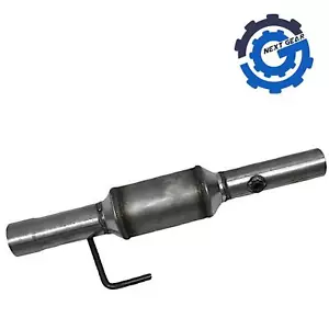 New Davico Catalytic Converter for 1997-1999 Jeep Wrangler 2.5.L 23216 - Picture 1 of 1