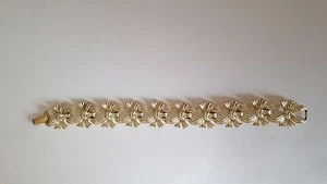 Gorgeous Vintage Signed Coro Gold Link Bracelet - Picture 1 of 3