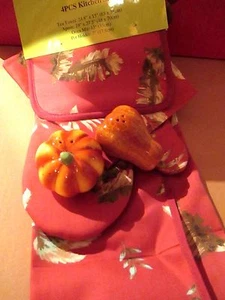 AUTUMN FERNS  ~ 4 PIECE ~ APRON & KITCHEN LINEN SET ~  WITH SALT & PEPPER   - Picture 1 of 4
