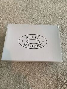 Steve Madden Baltic Grey Multi Color sneakers 9