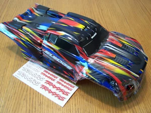Trineo Fit Traxxas 95096-4 Cuerpo Azul Negro Rojo Amarillo y Soportes sin Clip - Imagen 1 de 7