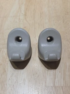 Chevy Silverado 1500 GMC Yukon Sierra Tahoe 99-06 Sun Visor Clips Tan/ Beige - Bild 1 von 5