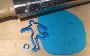 Formine CALCIATORE CALCIO SILHOUETTE TORTA STAMPO FORMINE PER PDZ - Imagen 1 de 1