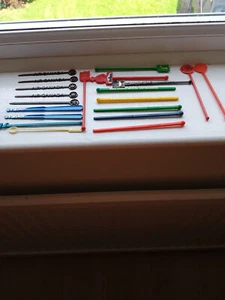 20 Vintage Plastic Cocktail Stirrers. - Picture 1 of 6